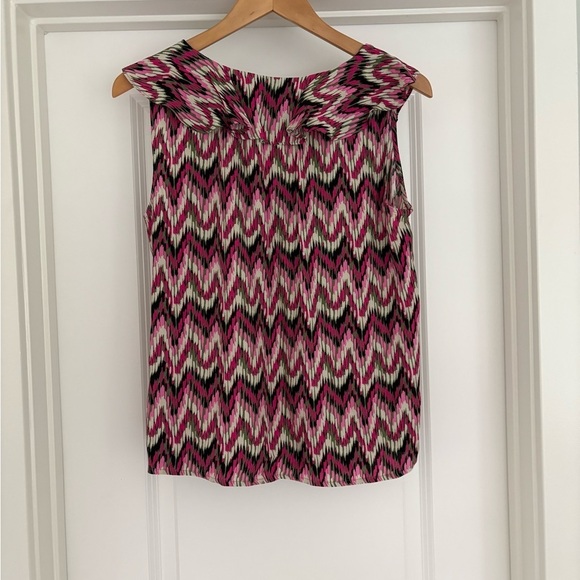 LOFT Ikat Palm Ruffle Shell Top S - Picture 6 of 8